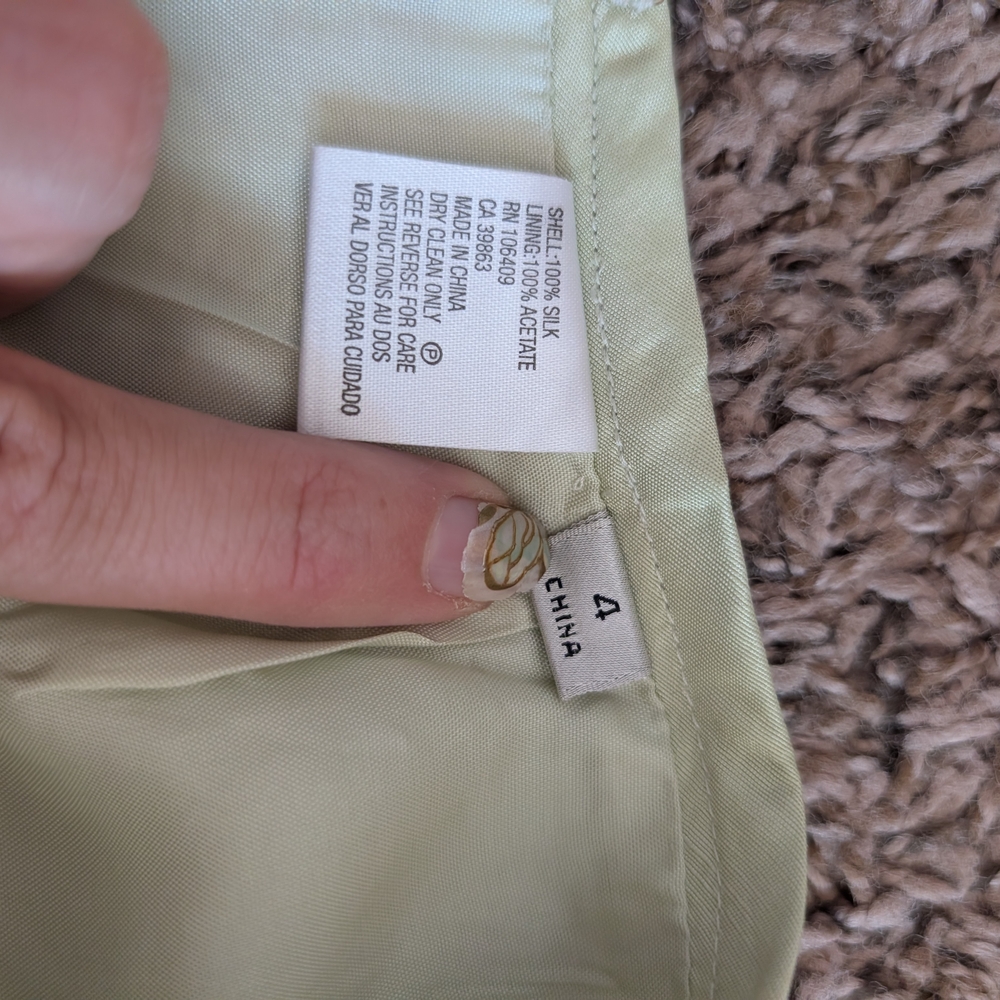 Luxury Tahari 100% Silk Elegant Women's Green Skirt Suit Set Size 4 - Picture 10 of 11